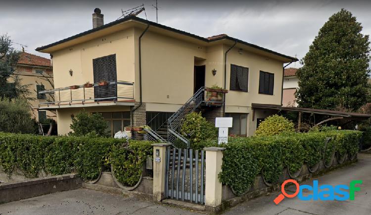 Villa a Lucca/Sant'Alessio Via di Sant'Alessio