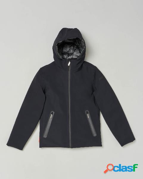 Winter Storm nero in nylon elasticizzato con cappuccio fisso