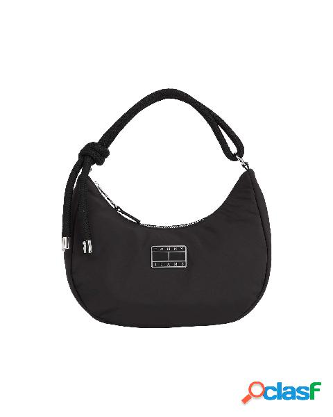 Borsa a spalla nera a mezzaluna in nylon con patch frontale