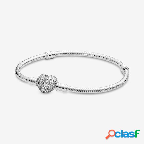 Bracciale Pandora Moments con chiusura a cuore scintillante