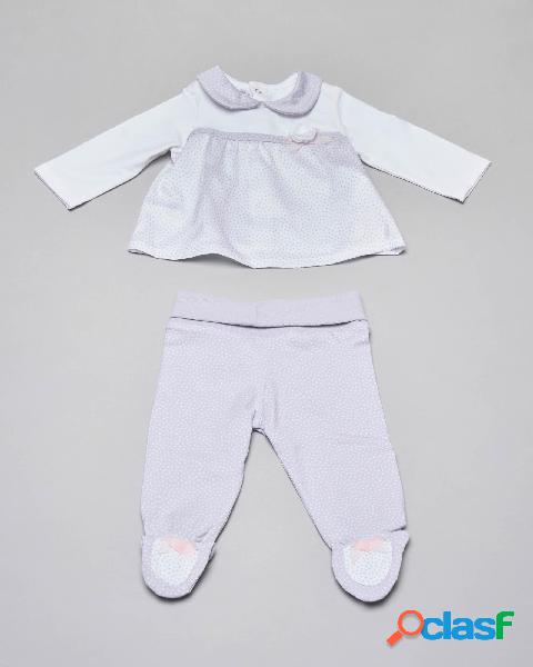 Completo bianco e grigio a pois con applicazione floreale