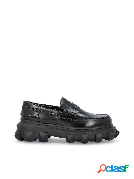 Loafer Trackstud Valentino Garavani in Vitello spazzolato