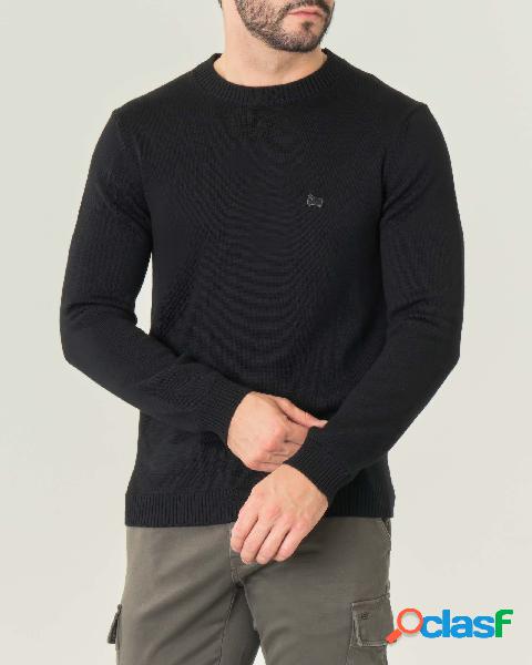 Maglia girocollo nera in pura lana merinos con logo ricamato