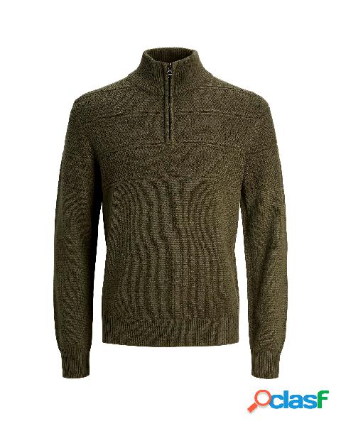 Maglia verde militare in misto cotone con chiusura a mezza