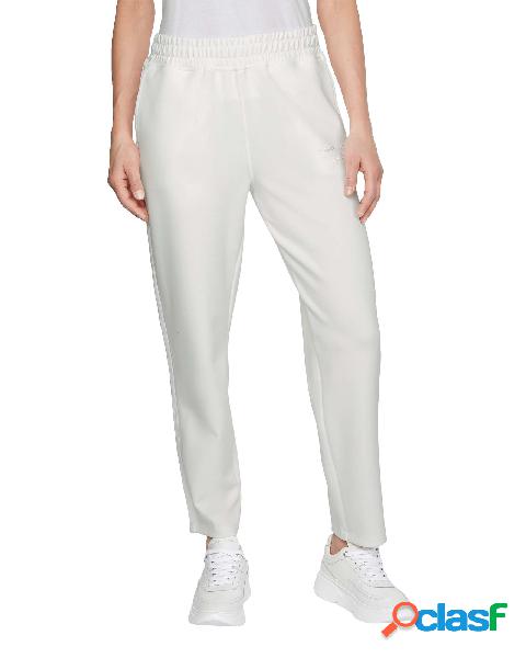 Pantaloni in felpa bianco di misto viscosa con applicazione