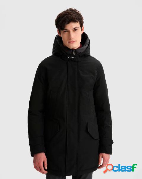 Polar Parka nero con collo alto