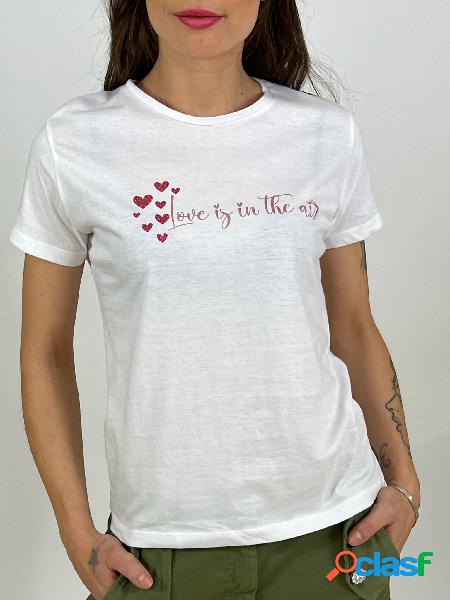 T-shirt Susy Mix San Valentino LOVE IS IN THE AIR