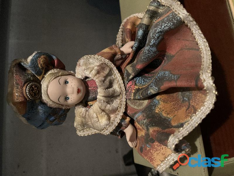 bambola porcellana da collezione