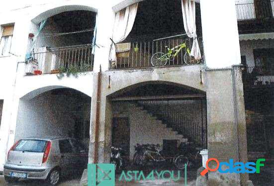 Appartamento in Via Mazzini 16, LIMBIATE