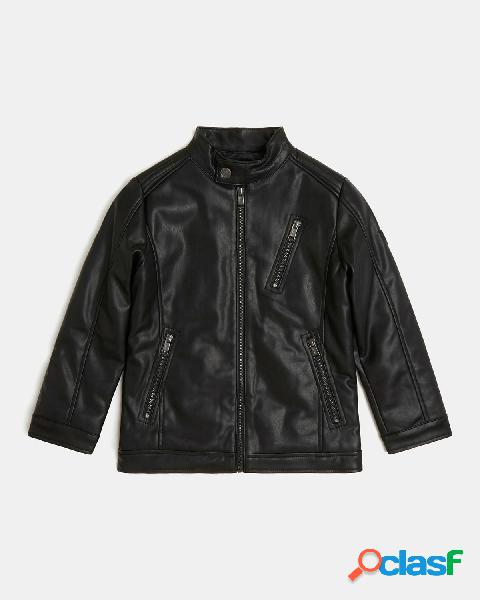 Giacca biker nera in similpelle con colletto a coreana 10-16