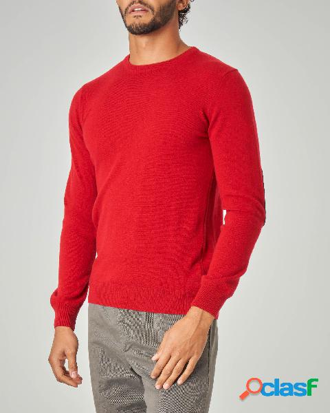 Maglia rossa girocollo con toppa in alcantara