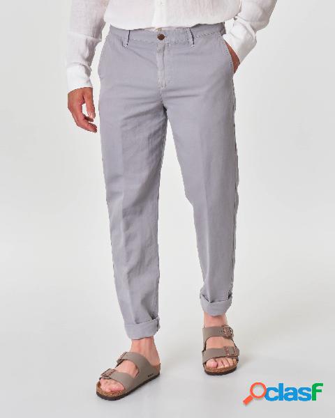 Pantalone chino ghiaccio in misto cotone e lino