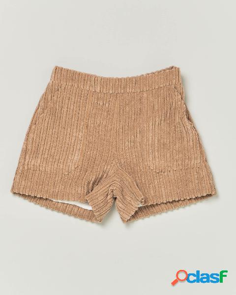 Pantalone short in velluto marrone lavorato a coste 4-8 anni