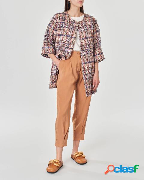 Pantaloni color biscotto in viscosa con pinces in vita e sul