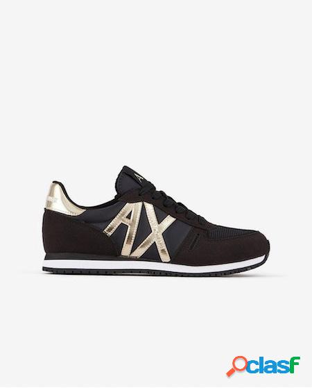 Sneakers nere in mesh e microfibra con scritta logo dorata