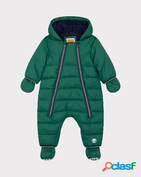 Tuta verde in nylon imbottita con cappuccio guanti e piedini