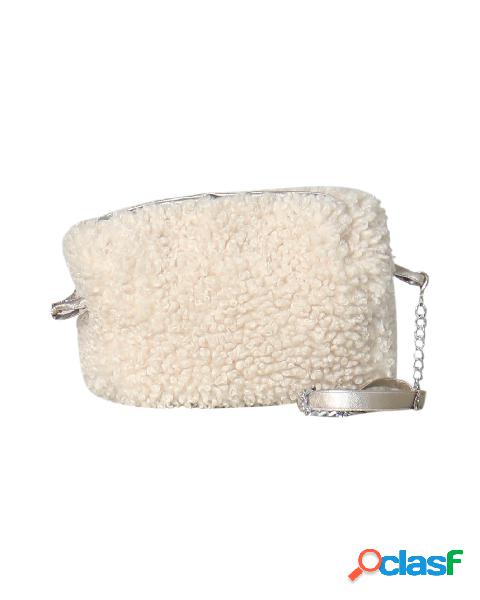 Borsa bianca teddy con tracolla a catena
