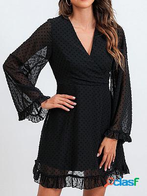 Fashion Slim Mesh Lace Ruffle Sleeve Shift Dresses