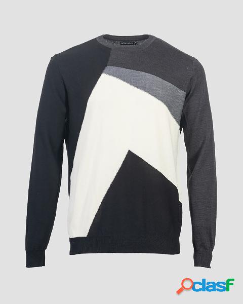 Maglia girocollo in misto lana fantasia color-block nera