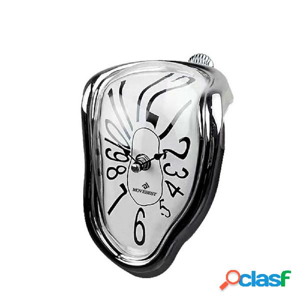 Orologio da parete in plastica retrò Torsione creativa