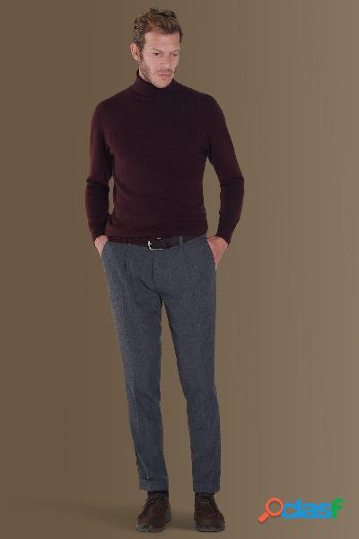 Pantalone uomo chino con pinces singola e risvolto