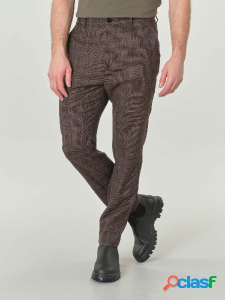 Pantaloni marroni in tela di lana principe di Galles