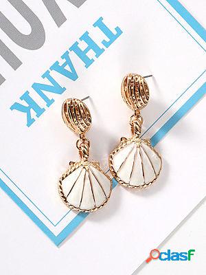 Vintage Oceanic Shell Earrings