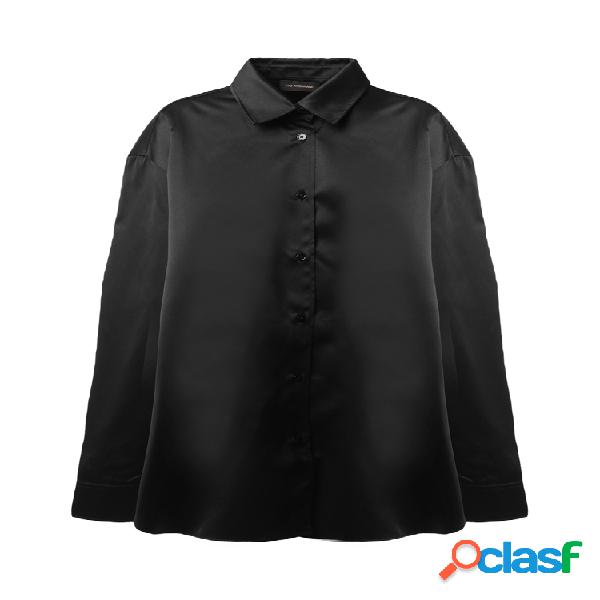 Camicia over a trapezio