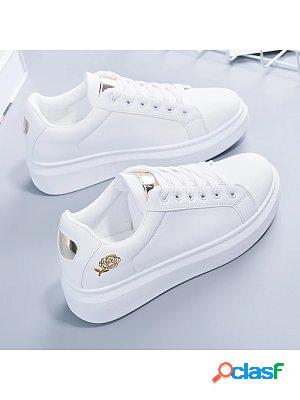Casual Thick-soled Comfortable Leather Embroidered Shoes