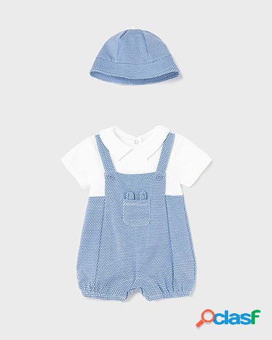Completo composto da salopette azzurra a pois con t-shirt