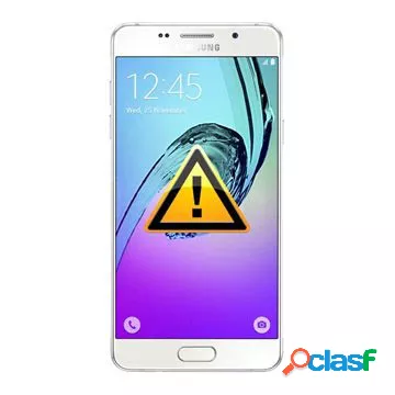 Riparazione fotocamera anteriore Samsung Galaxy A5 (2016).