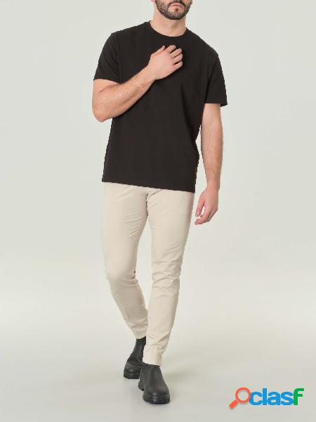 T-shirt nera a mezza manica in piquè di cotone stretch