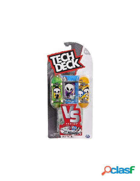 Tech deck pack versus 2 skates