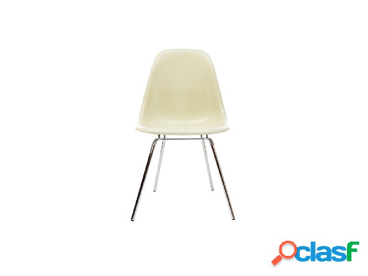Vitra Eames Fiberglass Side Chair DSX - Sedia