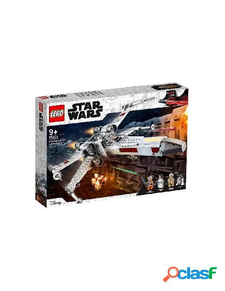 X-wing fighter di luke skywalker