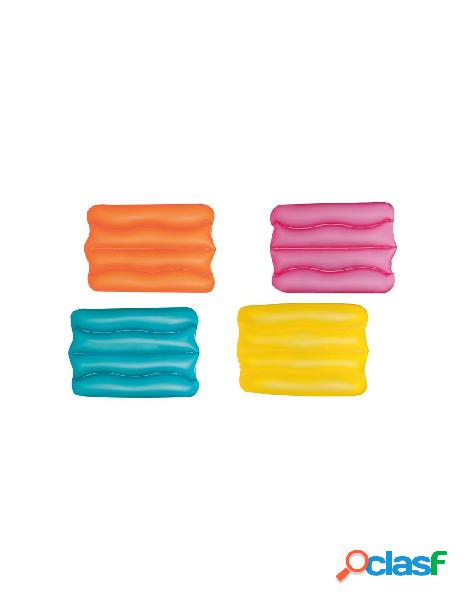 Cuscino gonfiabile cm. 38x25x5, 4 colori assortiti