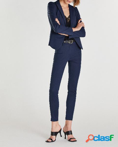 Pantaloni skinny blu in cotone bielastico con cuciture a