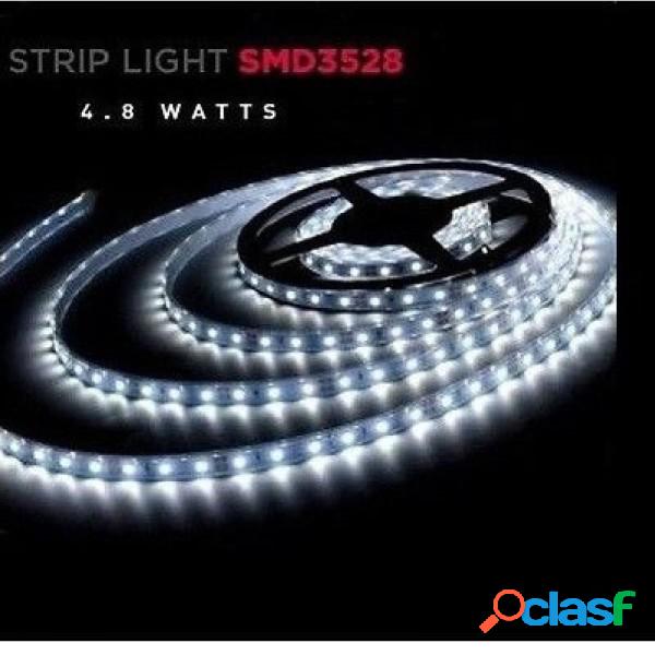 Trade Shop - Bobina Striscia Led 3528 Flessibile 5m Adesiva