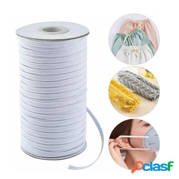 Abito elastico e elasticizzato con filo piatto che fa cucire