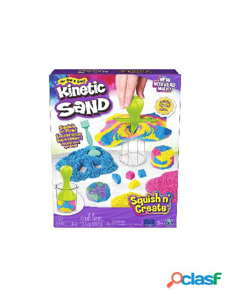 Kinetic sand playset squish n create